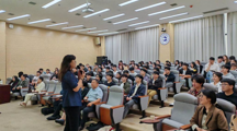 西安建筑科技大学靳亦冰教授为我校师生作题为《江源人居——三江源地区传统村落保护利用研究》学术报告
