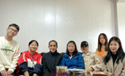 情系老教师，关怀暖人心——记重阳节慰问老教授 