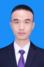 邱显荣