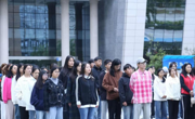 晨光映风采，启航新未来——东盟人文学院顺利举行升旗仪式