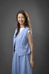 张婧
